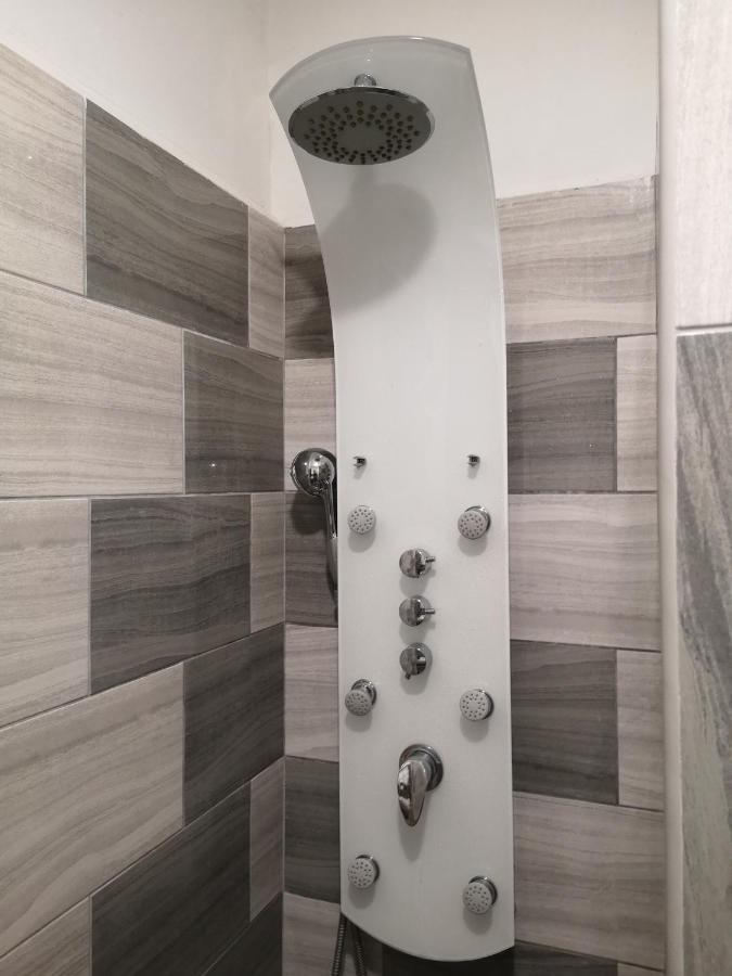 Dorka Apartman Vonyarcvashegy Exteriér fotografie